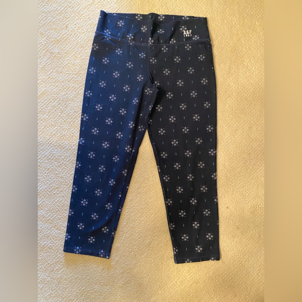 Abercrombie & Fitch medium leggings in navy blue